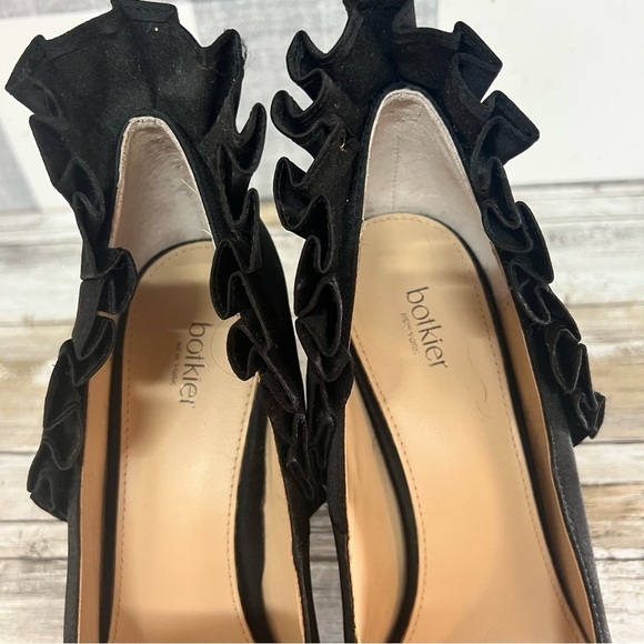 Botkier New York Vienna Ruffle Pump - Picture 8 of 16